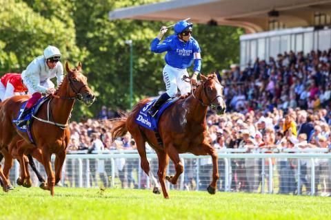 Darley Morny : Earthlight crowned juvenile prince of Europe