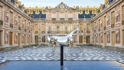 Une image contenant plein air, bâtiment, fontaine, sol
Le contenu généré par l’IA peut être incorrect.