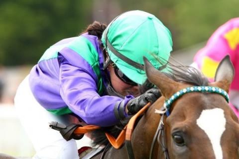 Review of the weight allowance for female jockeys