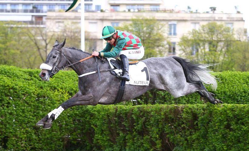 Prince Edward wins Fleuret Chase