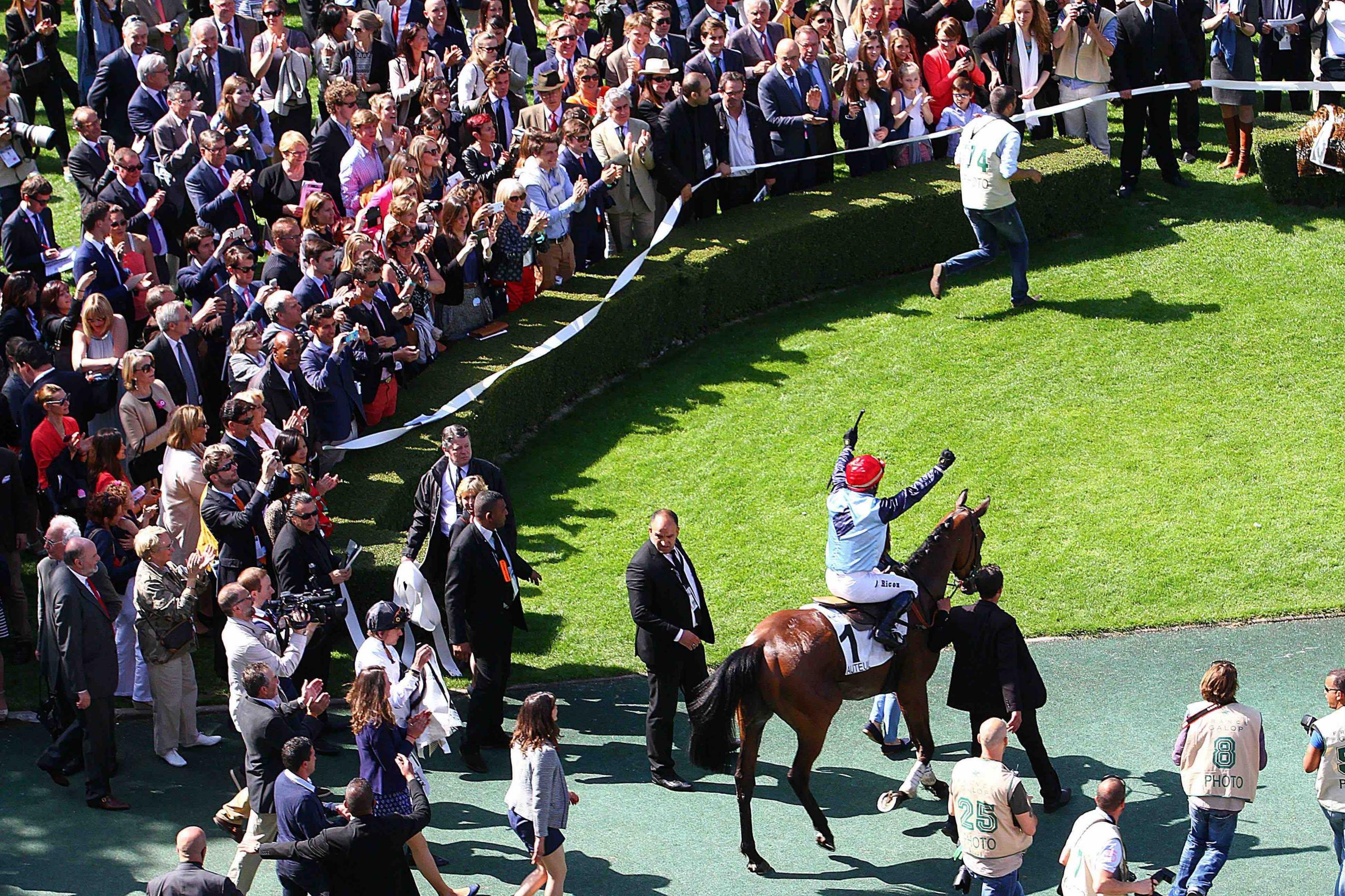Au départ des 48 heures de l'obstacle Au départ des 48 heures de l'obstacle