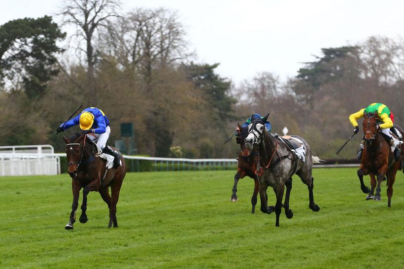Troytown : Ebonite takes her turn