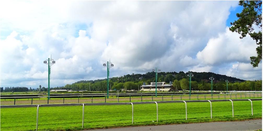 Projet d'éclairage de la piste de Deauville
