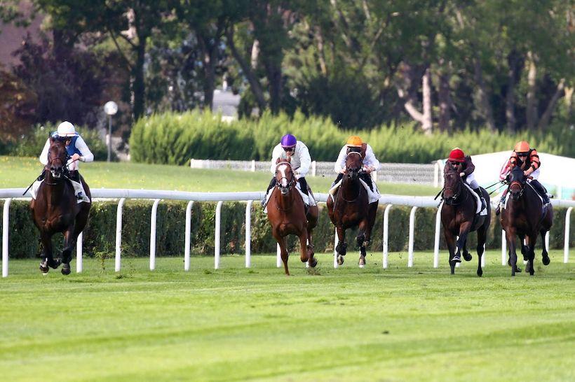Tumbler gagne à saint-Cloud