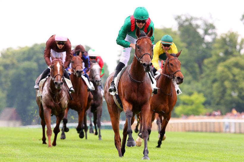 Baiykara et Christophe Soumillon remportent facilement le Prix de Royaumont (Gr3), le 5 juin 2022 sur l'hippodrome de Chantilly, dans l'Oise.