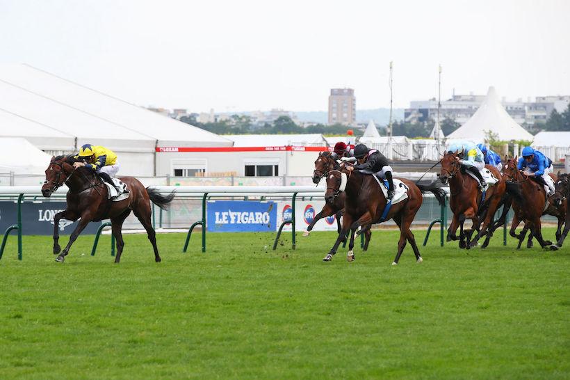 Coupe 23 West Wind Blows