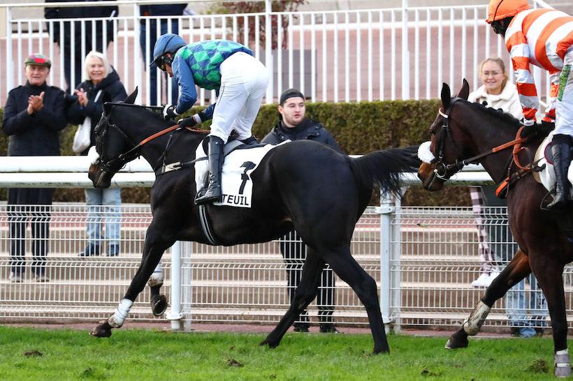 Renaud du Vivier 23 Losange Bleu