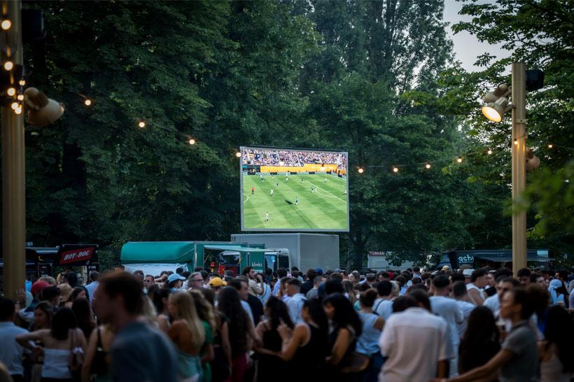 Fan zone hippodrome ParisLongchamp