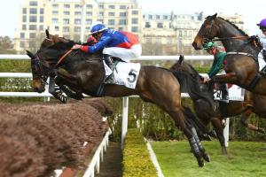 Trois sauteurs entraînés en France à l’assaut de Liverpool