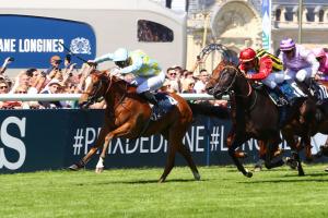 Diane Longines : The coronation of Channel Diane Longines : The coronation of Channel