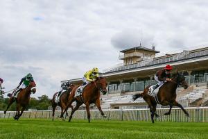 Sandringham: Miss Extra keeps winning