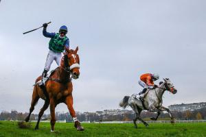 Grand Prix d'Automne Hurdle Report: Sweet revenge for Galop Marin