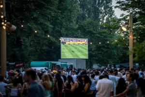 Fan zone hippodrome ParisLongchamp